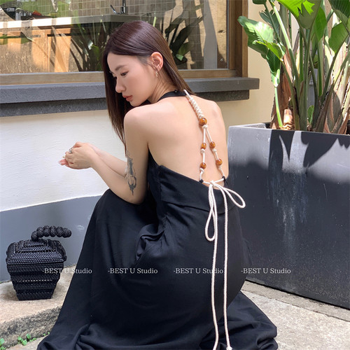 BestU沙滩裙挂脖大露背夏季新款