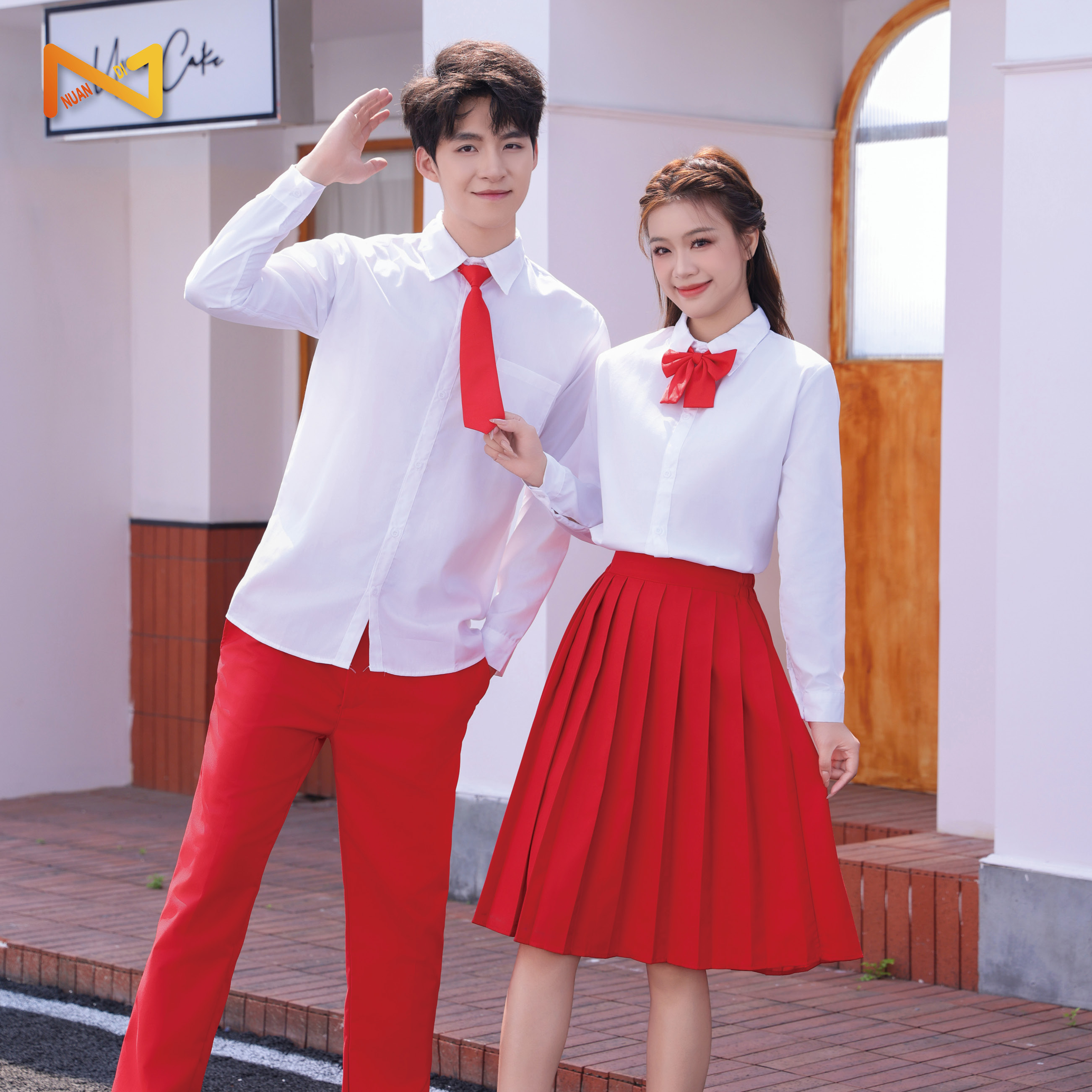白衬衫红裙子红裤子大合唱演出服
