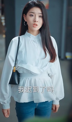短剧白月光反击说明书阮菀同款白色荷叶边收腰衬衫上衣女2025新款