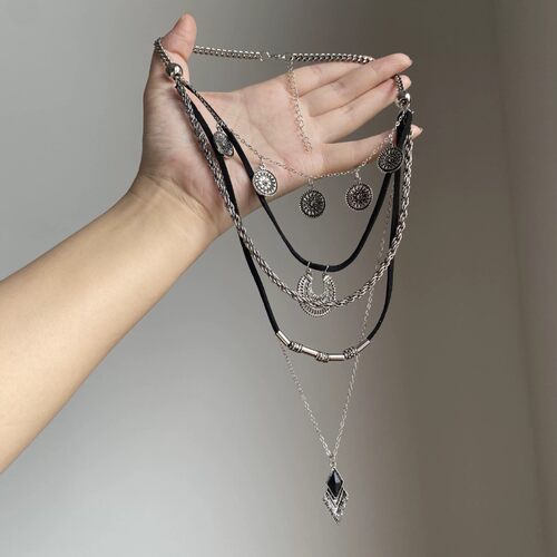 Necklaces, bracelets, rings, personalized accessories