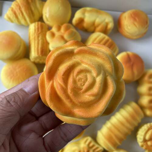 Milky Scent Slow Rising Squishy Bread Toy