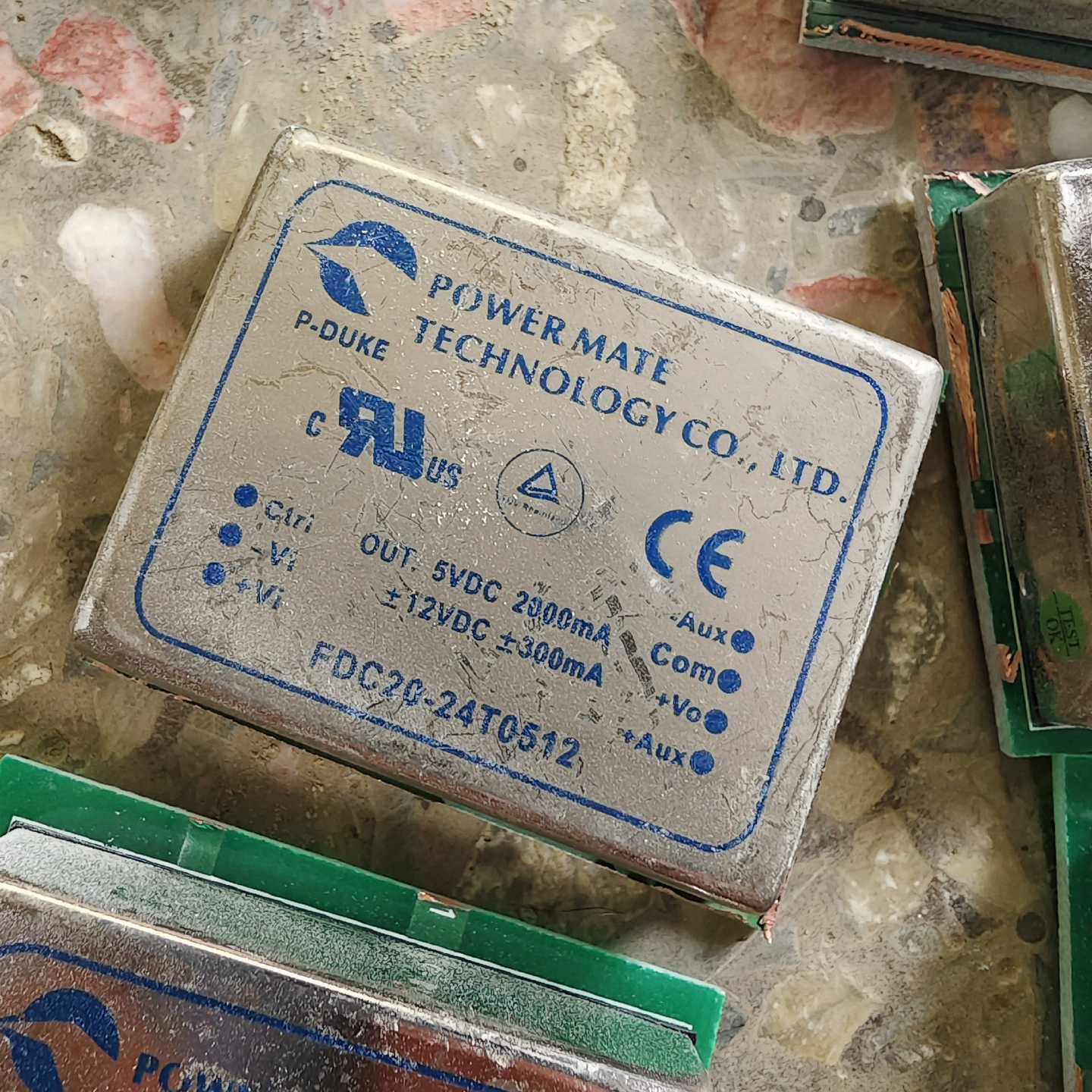 售前询价咨询-FDC20-24T0512FDC20-24S05FD