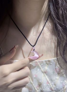 七夕节情侣百搭冷清小众月亮锁骨链吊坠项链白月光月牙轻奢小众