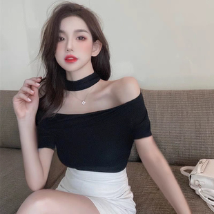 小眾設(shè)計(jì)感修身 新款 辣妹一字肩掛脖短袖 T恤女夏季 顯瘦露肩上衣潮