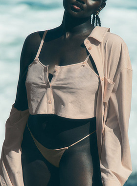 新款alo Dreamscape Tank日常短款小吊带 褶皱梭织面料 透气舒适