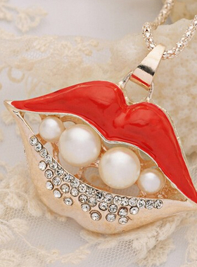 2024高级感水晶轻奢ins小香风金色爱心耳环可调节长度项链毛衣链