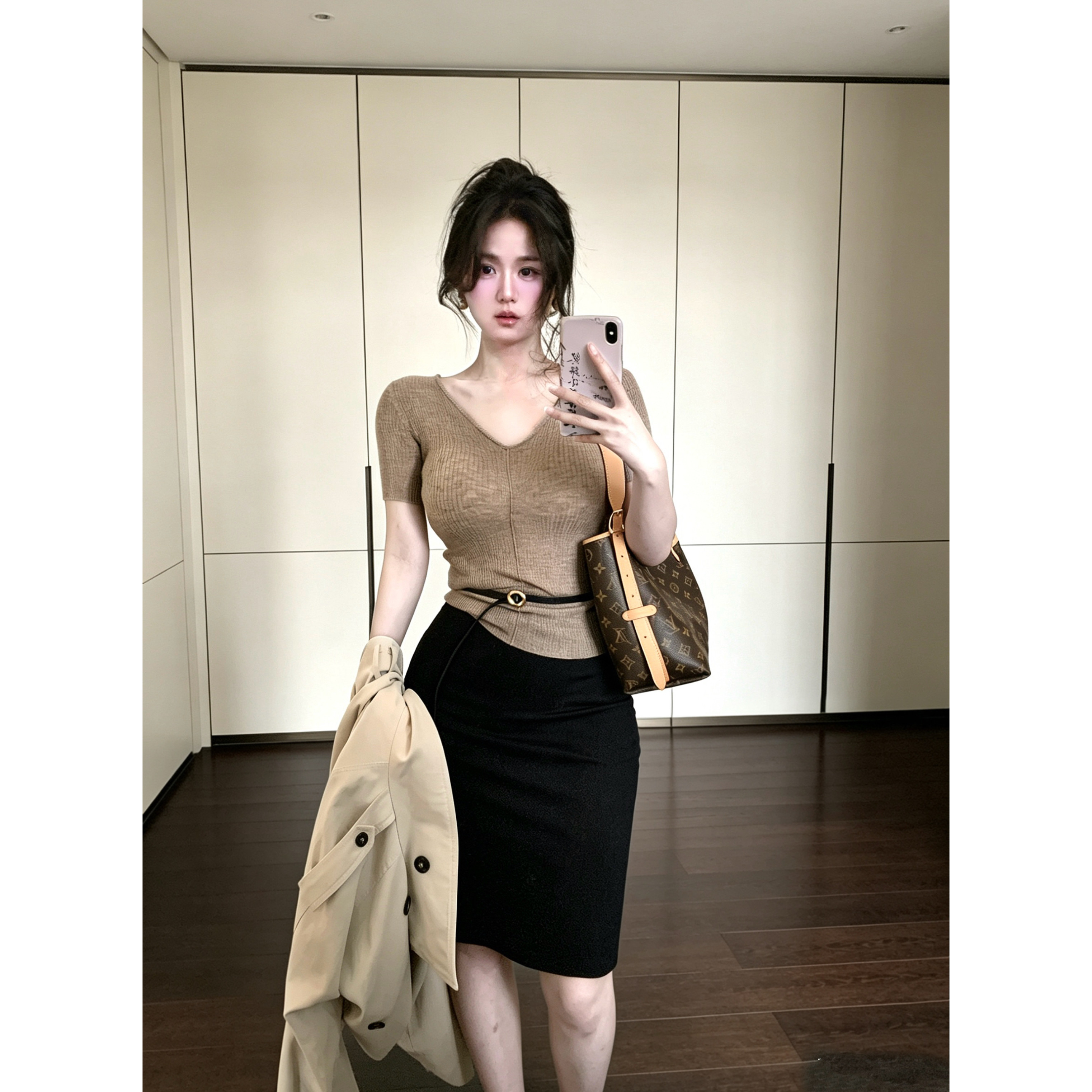WananLili晚安里里.夏季新款V领修身显瘦百搭针织衫套头纯色上衣