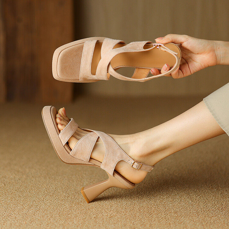 方头异型跟后绊带TPR(牛筋）胶粘鞋一字带凉鞋