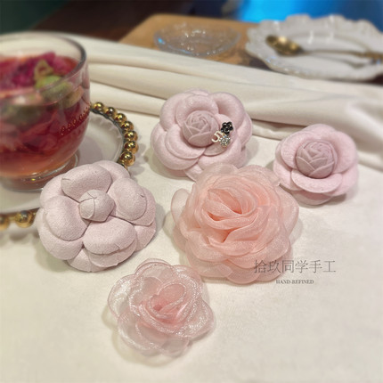 粉色桃夭甜美女神山茶花胸针气质纯欲风轻纱胸花外套毛衣别针饰品