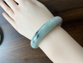 3月春彩专场特惠7折 55.6圈缅A翡翠春彩飘绿洒金正圈手镯