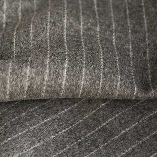 意大利进口舒适灰色竖条纹双肌理编织短顺羊毛面料设计师外套布料