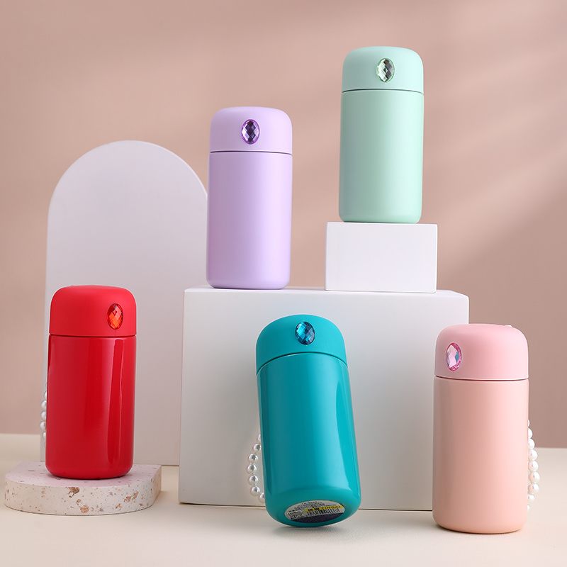 2025年新款迷你304不锈钢保温杯女士高颜值外出便携小巧水杯子