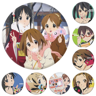 【包邮】加厚！轻音少女秋山澪平泽唯周边吧唧胸章镜子钥匙扣挂件