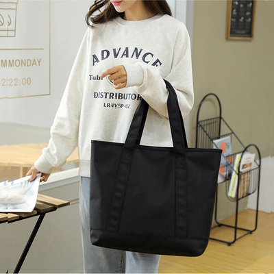 轻便简约A4职业手提袋单肩文包