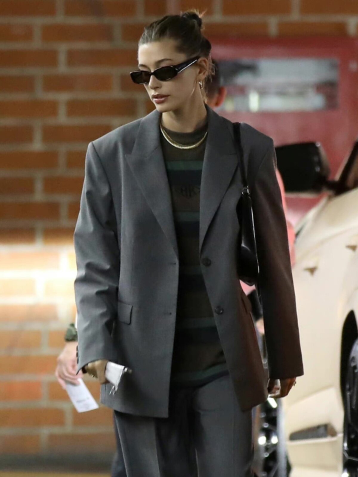 여성을 위한 회색 정장 정장 봄 고급 기질 여신 스타일의 세련된 정장 슈트 헤일리 비버 같은 스타일