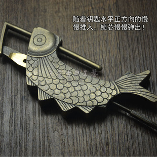 老式 橱柜门仿古锁 锁头古锁通开横开挂锁 合金大鱼锁复古门锁 中式