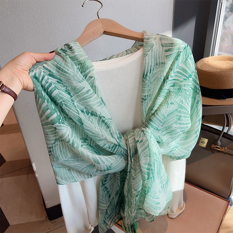 绿色叶子棉麻薄款丝巾防晒披肩女
