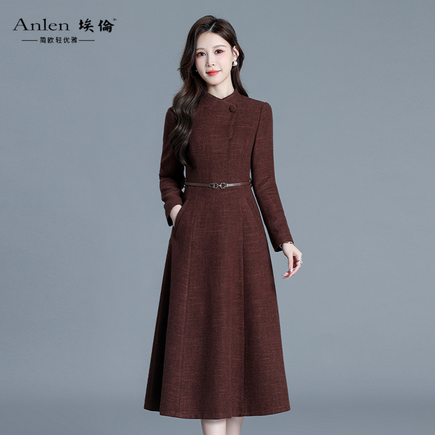 埃伦高级感妈妈气质连衣裙2025秋季新款收腰显瘦优雅洋气减龄长裙