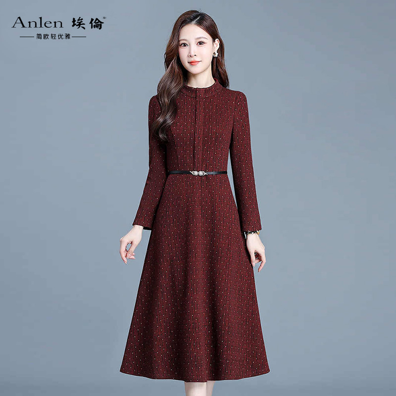 埃伦高档妈妈气质连衣裙2025秋季新款收腰显瘦红黑金洋气减龄长裙