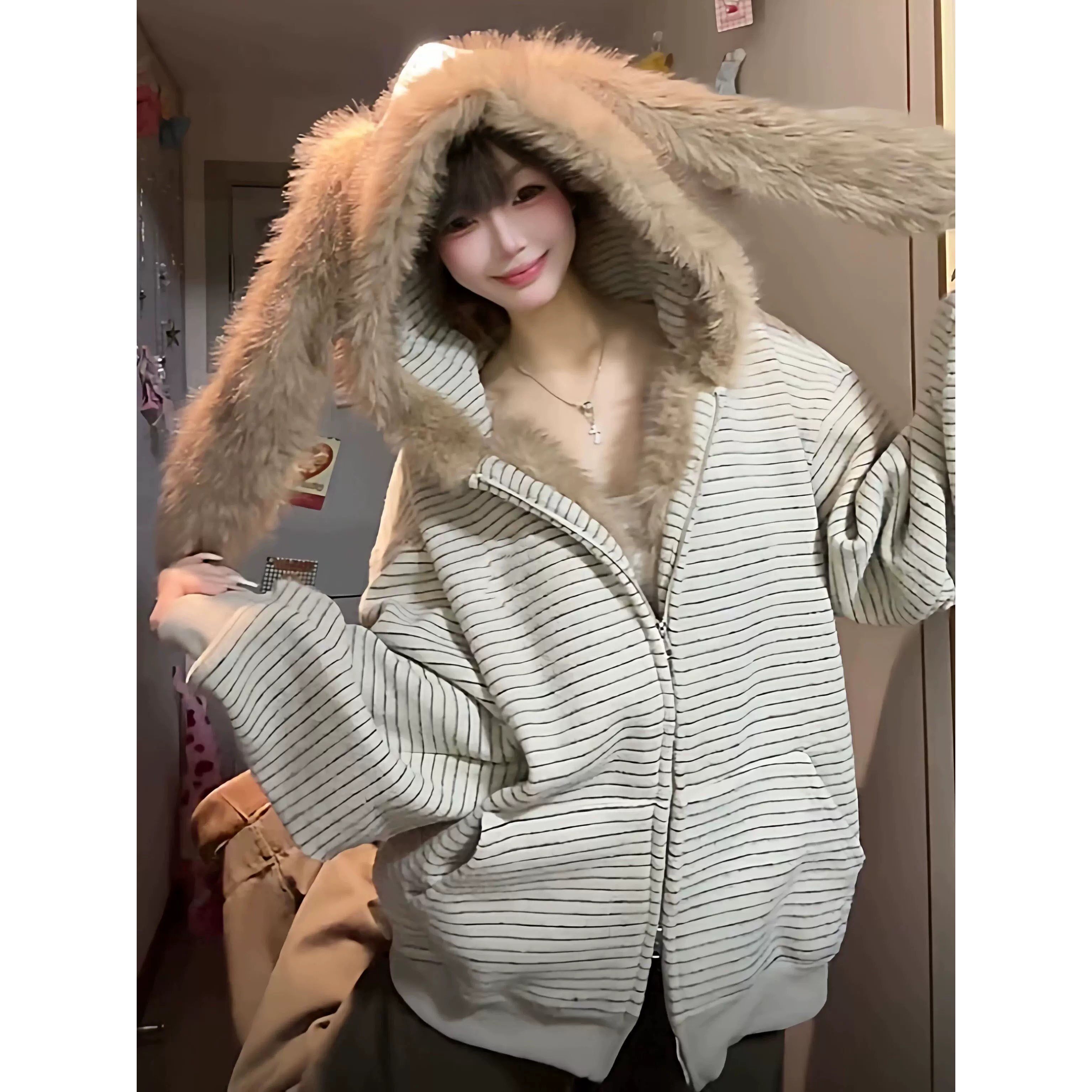 宽松慵懒兔耳朵大毛领棉衣女条纹连帽加厚加绒可爱冬季外套2026