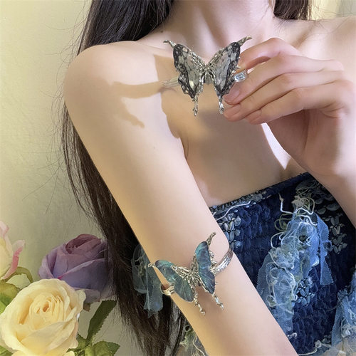 若洋甜美女性合金蝴蝶手镯