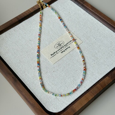 多巴胺彩色串珠碎石项链 多彩天然石水晶锁骨链高级感百搭颈链