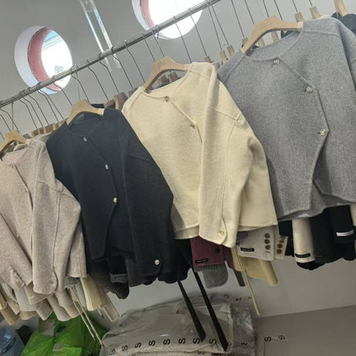 圆领短款小个子百搭双面羊绒大衣