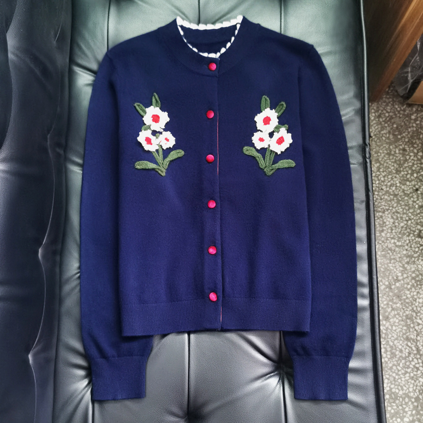霓裳羽衣 超重工手工钩花立体花朵复古百搭包扣羊毛针织开衫外套