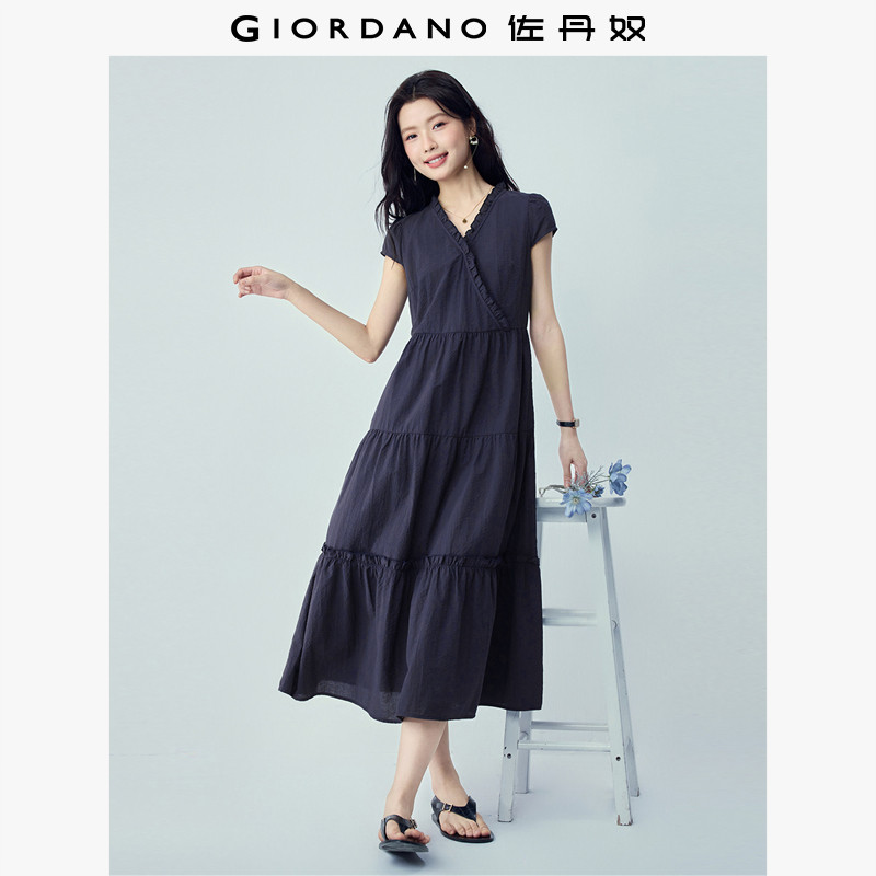 佐丹奴短袖裙子女夏新款泡泡皱肌理感花边V领蛋糕连衣裙05466336