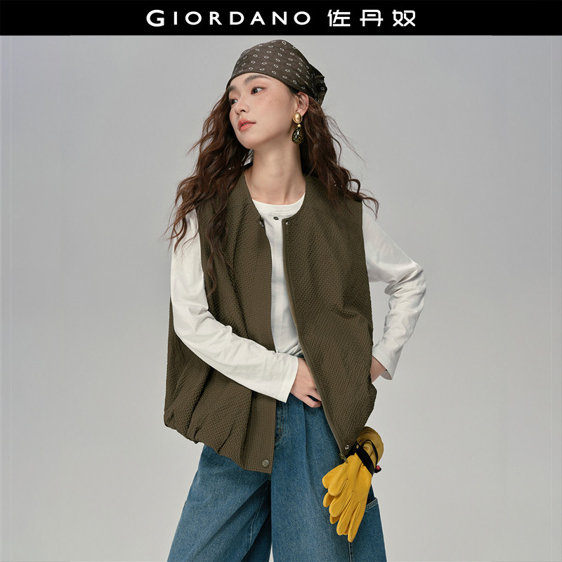 设计师款佐丹奴背心外套女山系泡泡户外暗格纹圆领马甲女183759