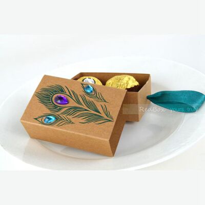 婚礼羽毛复古风喜糖盒子