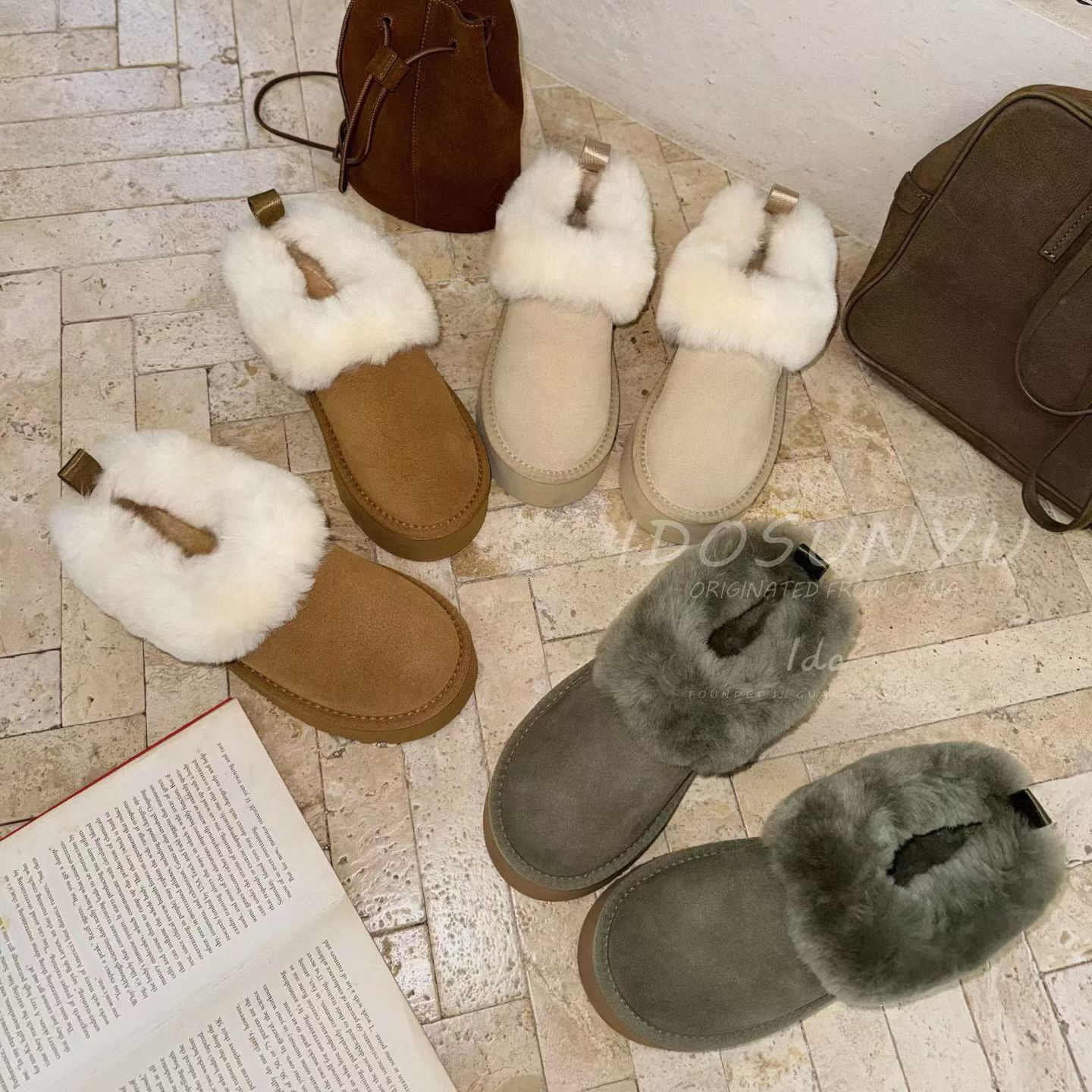 牛猄皮拼色羊毛圆头厚底雪地靴