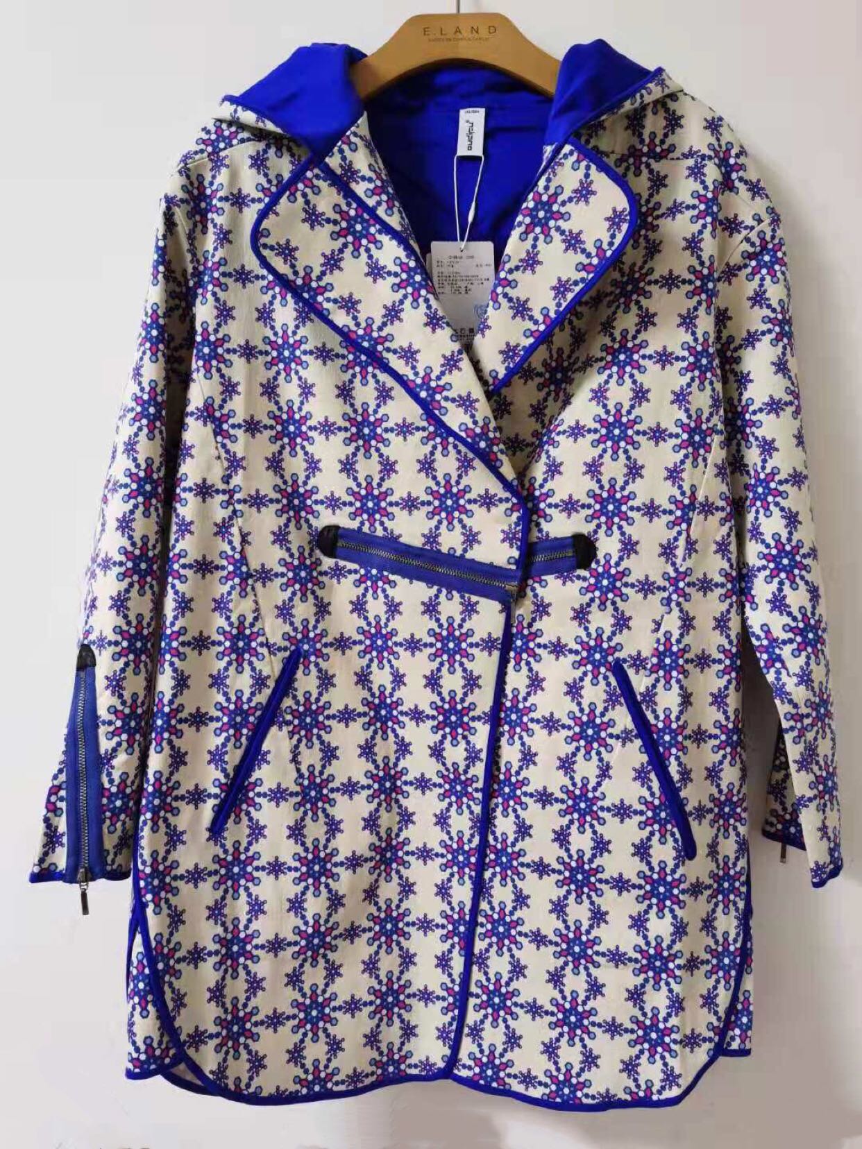 印花连帽风衣外套