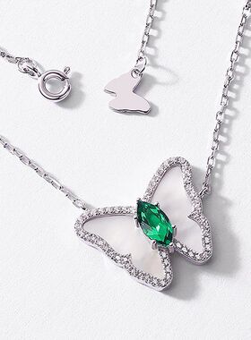 2025新款欧美新款时尚流行白贝壳项链S925银培育祖母绿锁生日礼物