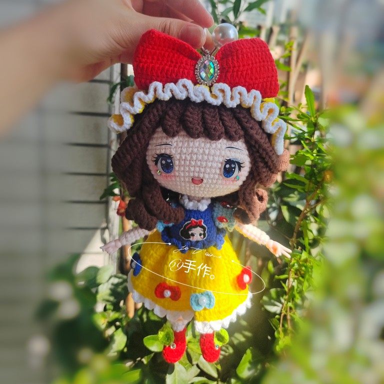diy成品钩织迪士尼玩偶白雪公主