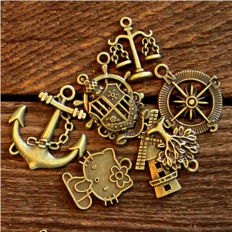 可爱配饰真皮手工复古日记本