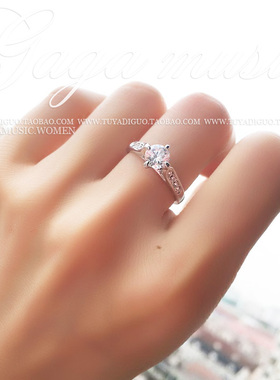 包邮 新娘结婚70分半克拉新娘结婚仿真钻戒高火彩水晶戒指饰品女