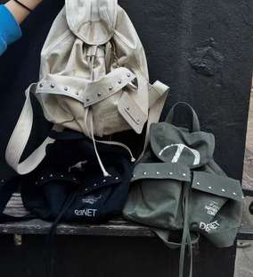 deinet双肩包 韩国设计师品牌 25春季新款 D字logo铆钉 休闲背包