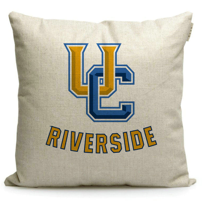 加州大学河滨分校UC Riverside纪念品定制校徽礼品布艺靠垫抱枕