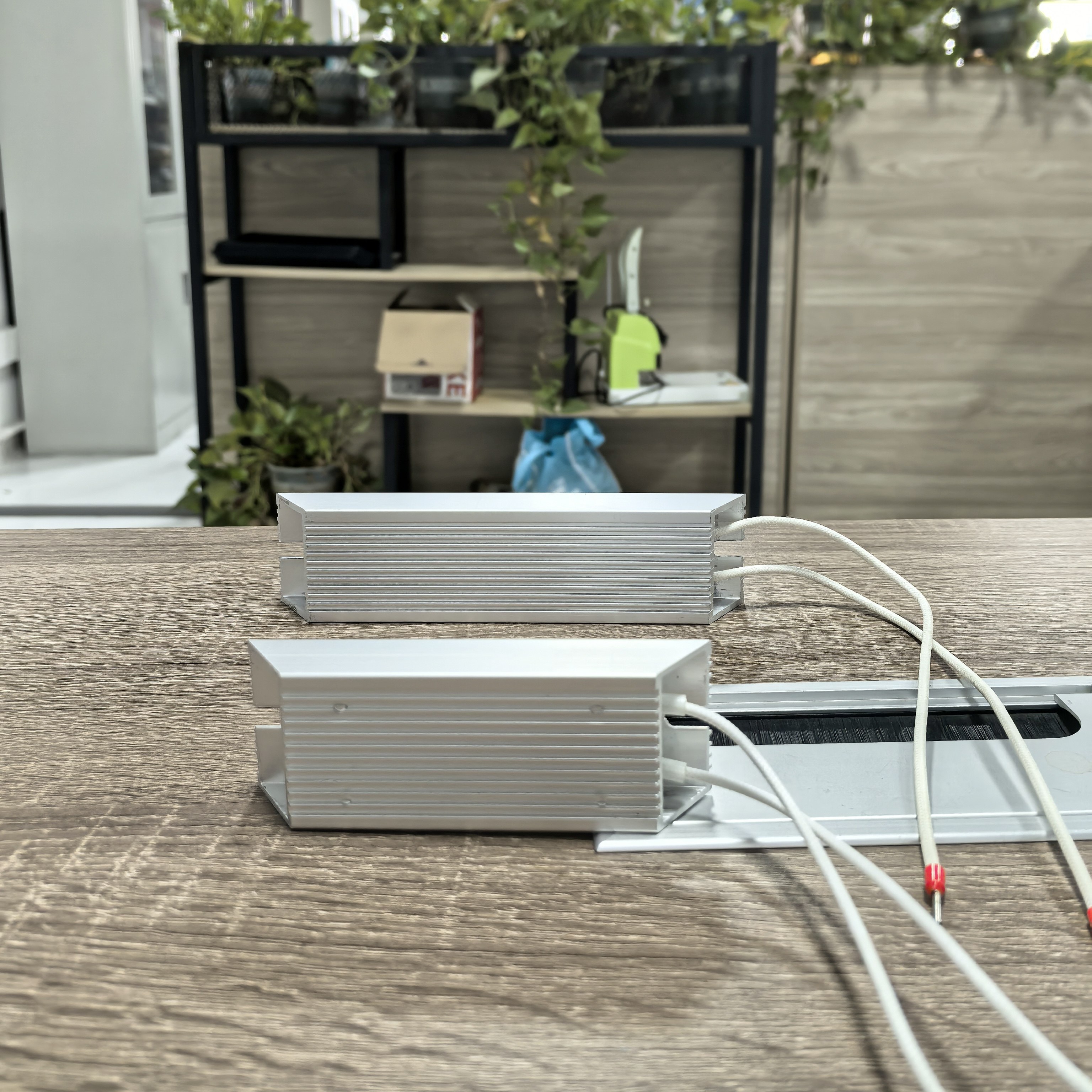 禾川伺服铝壳刹车制动电阻200W300W400W500W1000W50RJ75R欧阻值