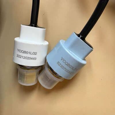 麦克维尔 压力传感器  e8121047 E8121048 YCQB01L02 YCQB03L01