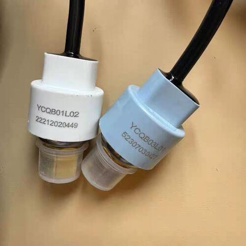 麦克维尔 压力传感器  e8121047 E8121048 YCQB01L02 YCQB03L01