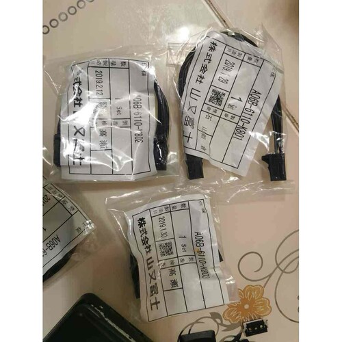 A06B-6110-K801/802/803 2005-T526 24V 跨接电源线缆CXA2A CXA2B
