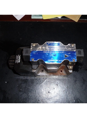电磁阀DG4V-5-2B-M-PL-OV-6-40没用过外观如图议价