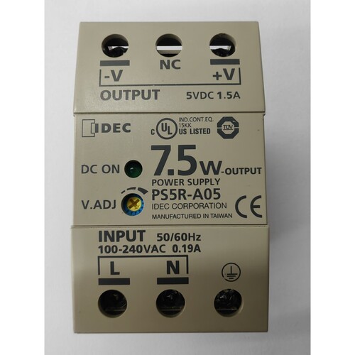 IDEC和泉电源开关PS5R-A05 PSSR-A05 PS5RA05 PS5R 5V 1.5A九成新
