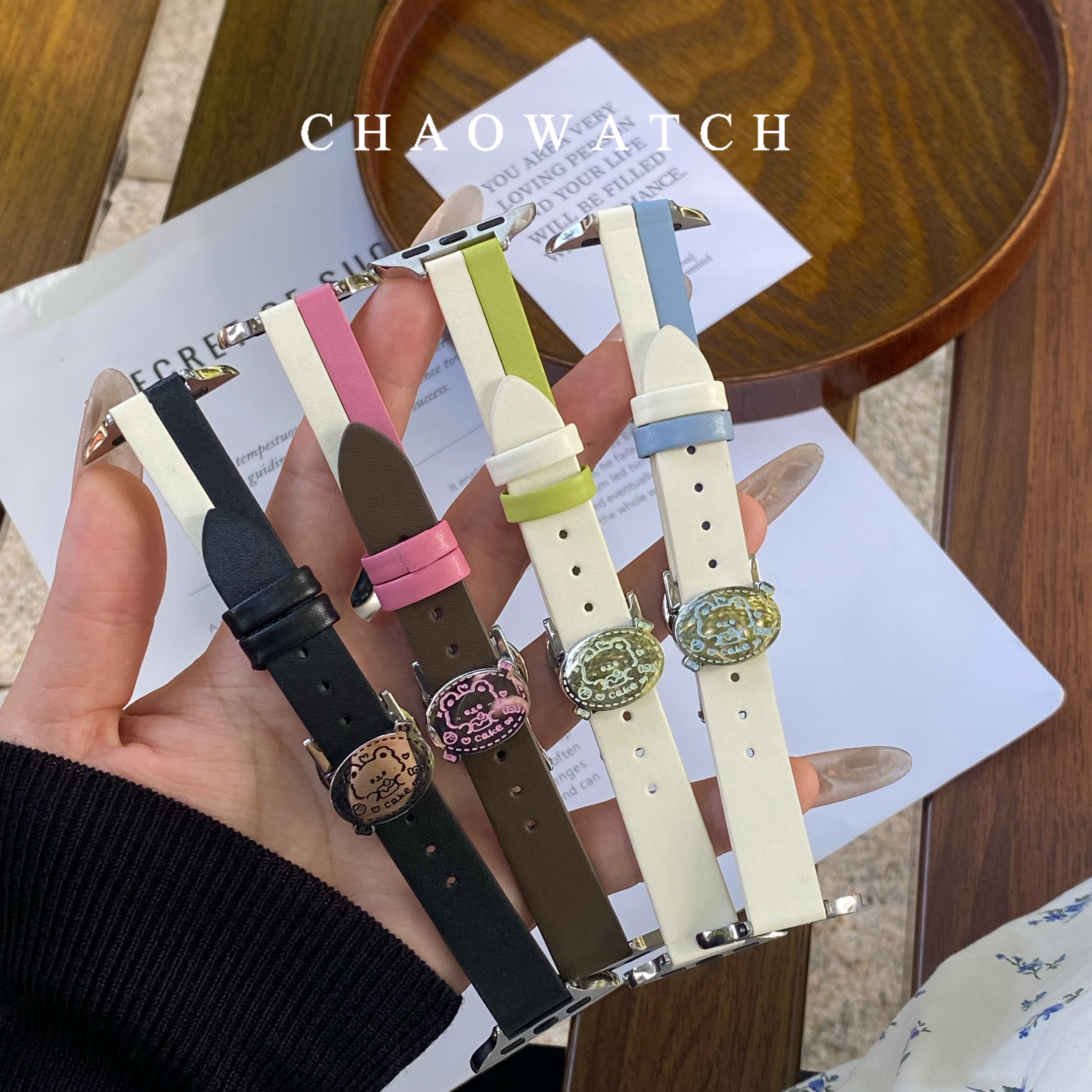 拼色皮小熊蝴蝶扣适用于苹果手表表带s11代apple女iwatch109876se
