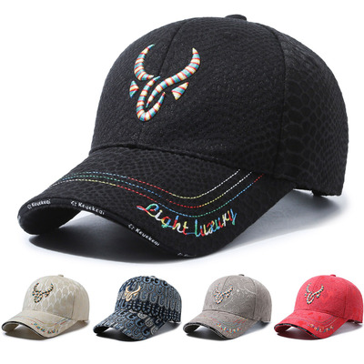 时尚刺绣棒球帽男女鸭舌帽