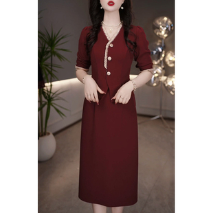 高档V领假两件连衣裙女2026春秋新款喜婆婆妈妈气质婚宴礼服裙子