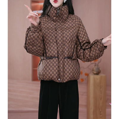 时尚洋气短款羽绒服女