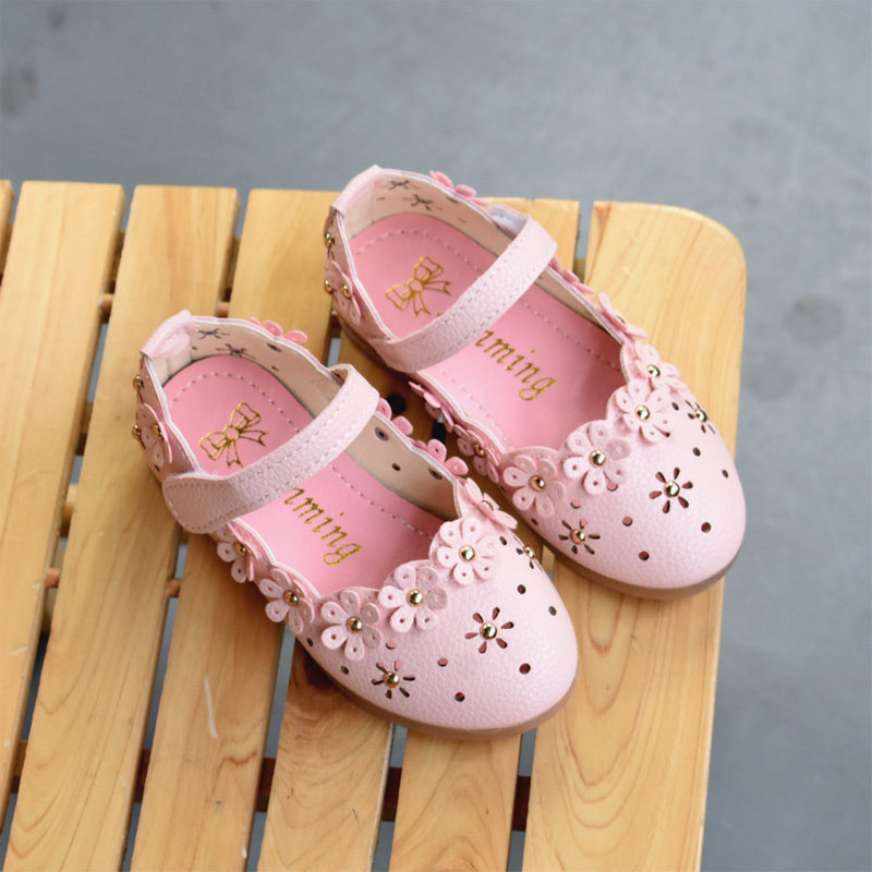 2019 Spring and autumn season Korean Edition children leather shoes Girls Shoes CUHK Princess shoes baby Hollow Flower Single shoesin the Shoes/Baby Shoes/Parent-child shoes , Leather shoes  category - from Buy2taobao.com to provide professional Taobao agent buy service